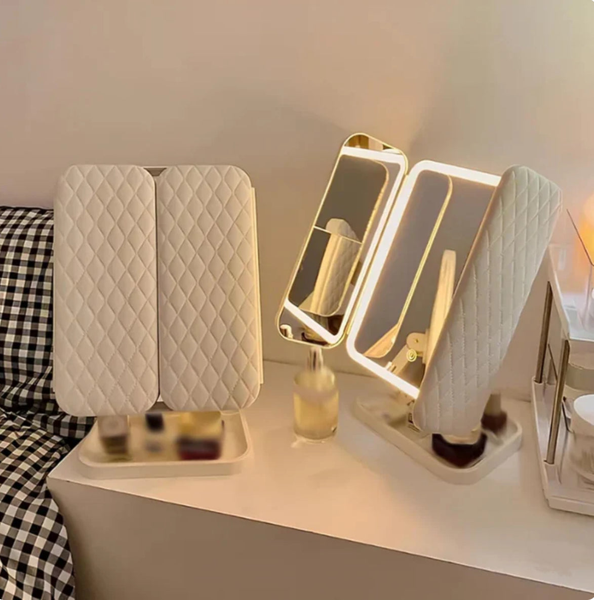 Smart LED Makeup Mirror